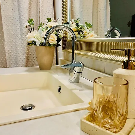 La Casa Di Eleonora Roccabruna