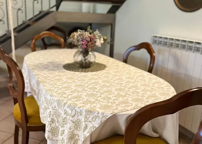 La Casa Di Eleonora Daire Roccabruna